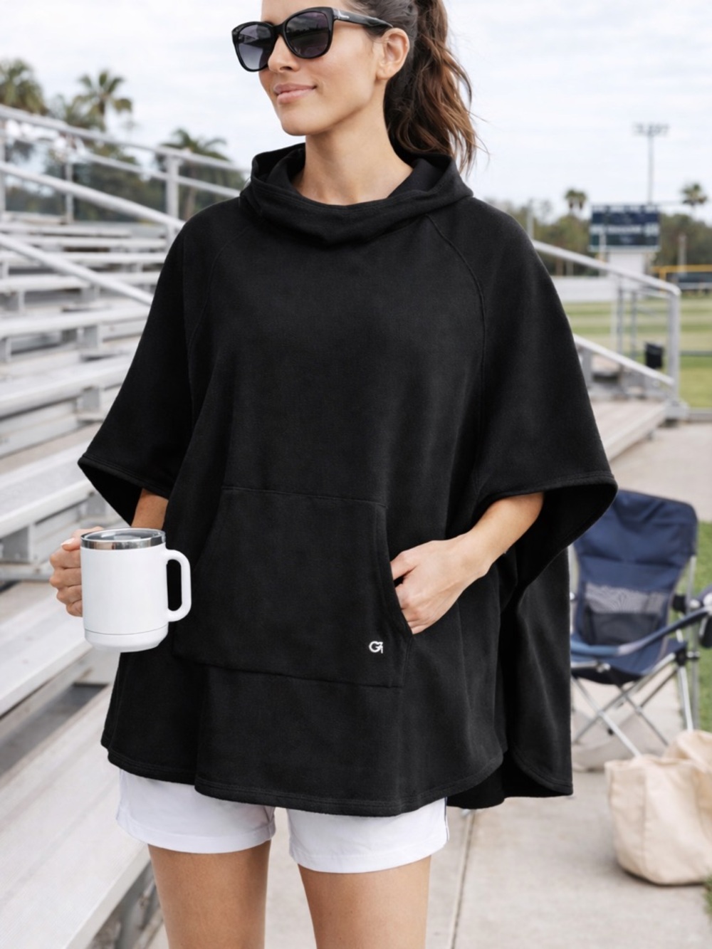 GAP FIT Hooded Fleece Poncho Cape Black Oversized Athleisure Layer Size XS - S
